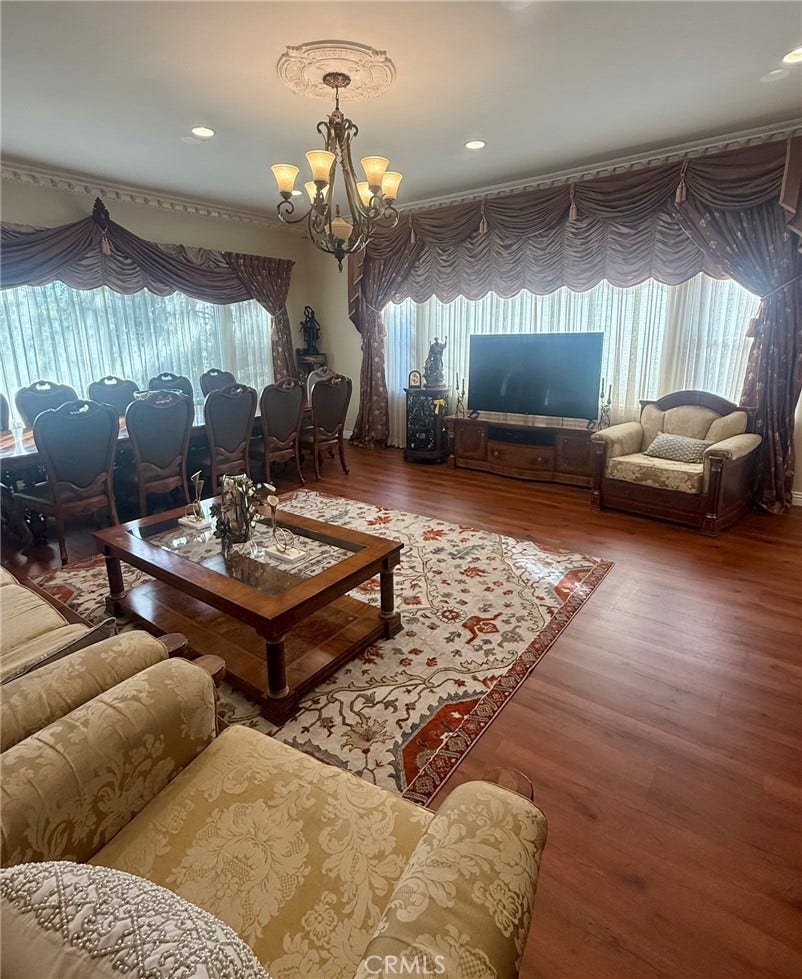 3100 Charing Cross Rd, Glendale, CA 91206 3100 Charing Cross Rd, Glendale, CA 91206