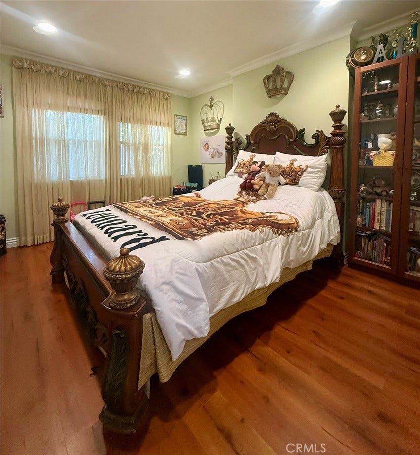 3100 Charing Cross Rd, Glendale, CA 91206 bedroom 2