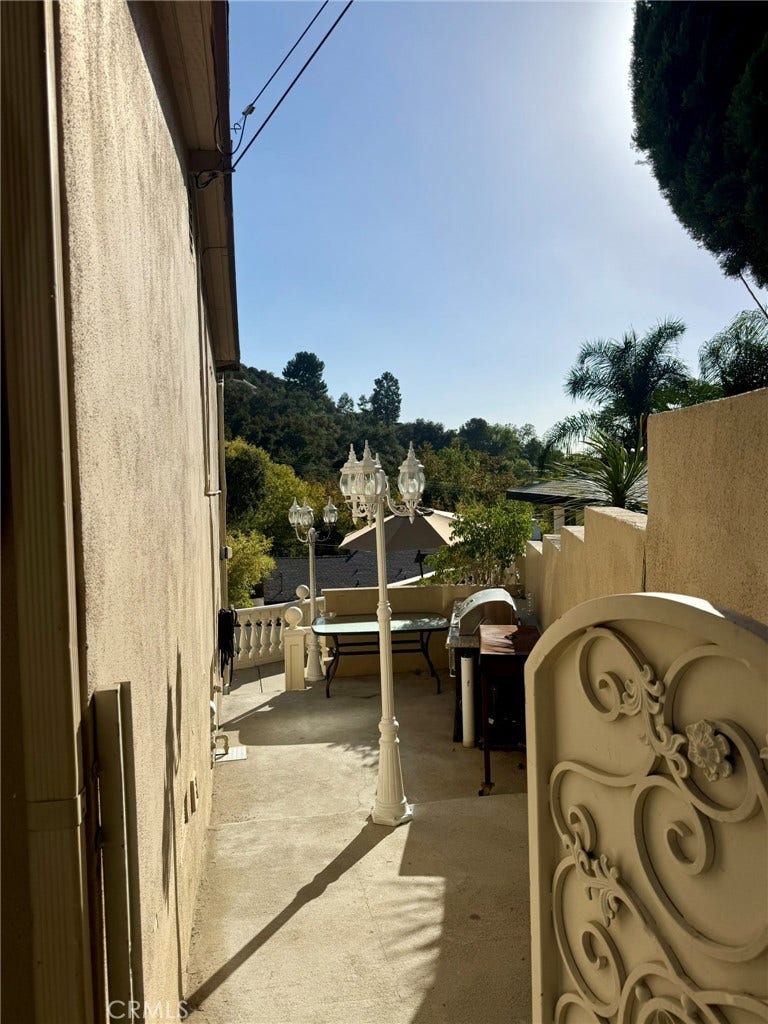 3100 Charing Cross Rd, Glendale, CA 91206 3100 Charing Cross Rd, Glendale, CA 91206