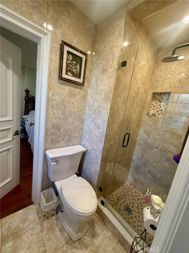 3100 Charing Cross Rd, Glendale, CA 91206 3100 Charing Cross Rd, Glendale, CA 91206