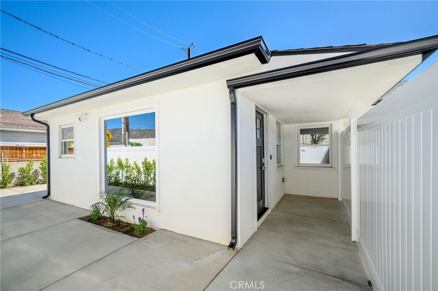 Property photo for 1344 N Parish Place, Burbank, CA