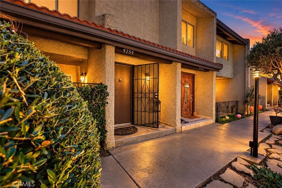 Property photo for 9759 Via Roma, Burbank, CA