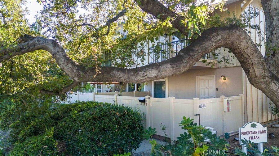 Property photo for 835 N Altadena Drive, Pasadena, CA
