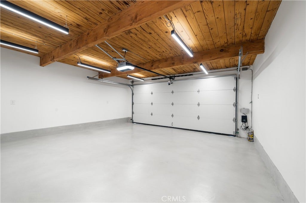 3029 Trudi, Burbank, CA 91504 3029 Trudi, Burbank, CA 91504