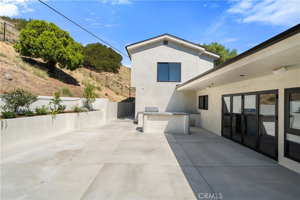 3029 Trudi, Burbank, CA 91504 3029 Trudi, Burbank, CA 91504