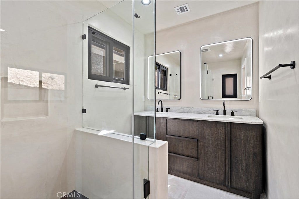 3029 Trudi, Burbank, CA 91504 3029 Trudi, Burbank, CA 91504