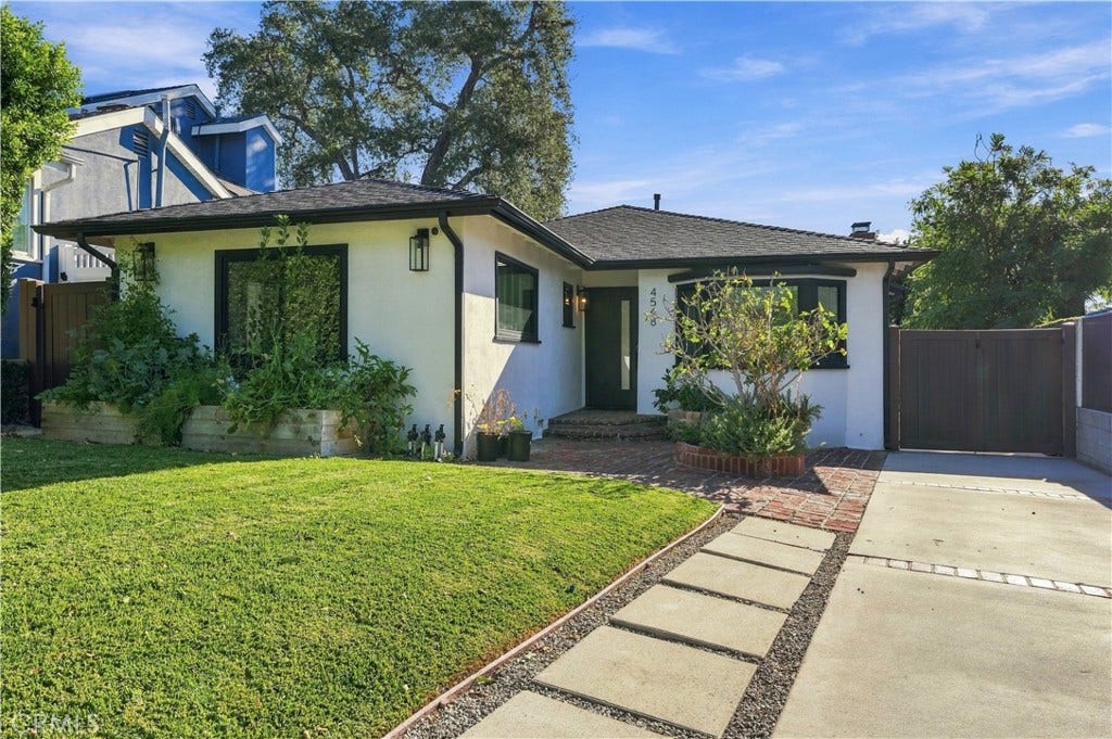 4548 Loma Vista, La Canada Flintridge, CA 91011 4548 Loma Vista, La Canada Flintridge, CA 91011