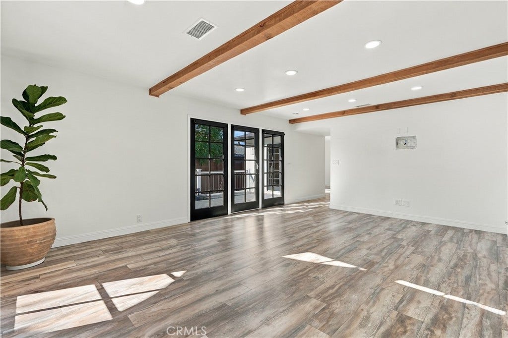4548 Loma Vista, La Canada Flintridge, CA 91011 4548 Loma Vista, La Canada Flintridge, CA 91011