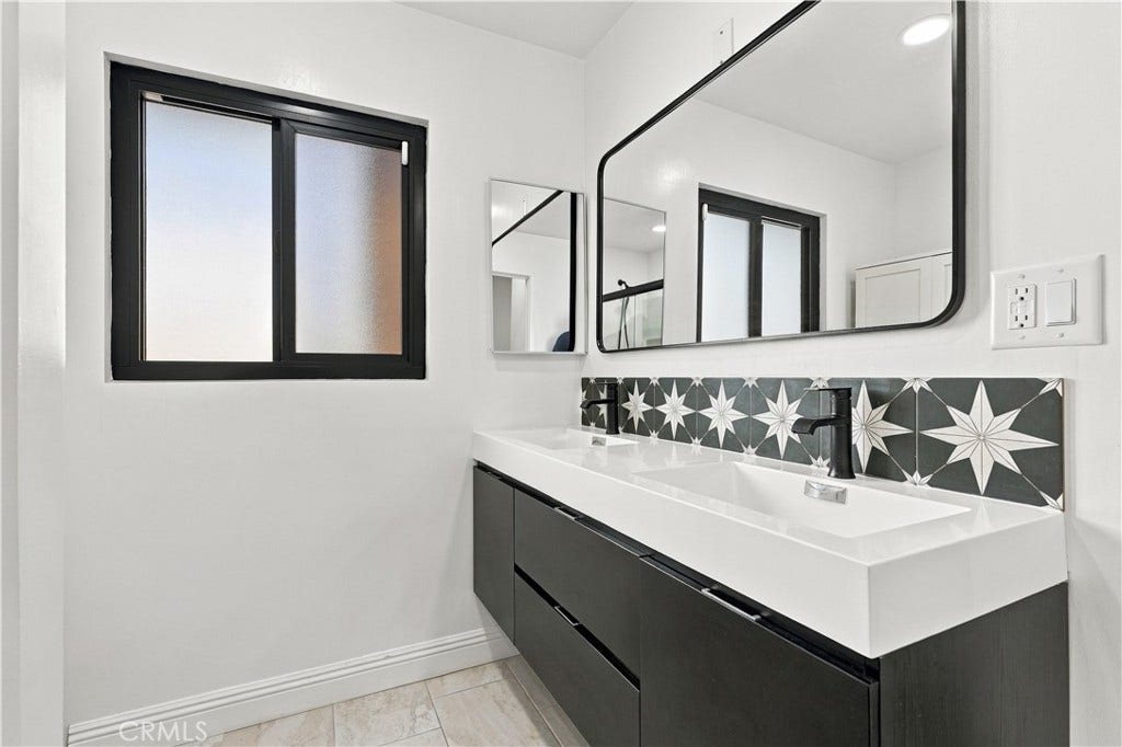 4548 Loma Vista, La Canada Flintridge, CA 91011 4548 Loma Vista, La Canada Flintridge, CA 91011