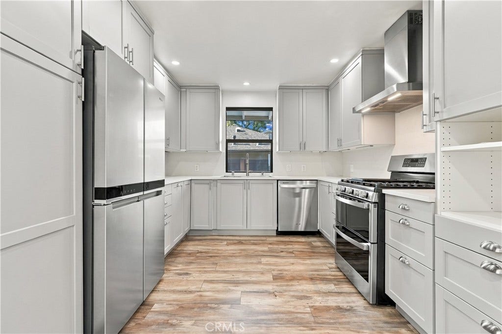 4548 Loma Vista, La Canada Flintridge, CA 91011 4548 Loma Vista, La Canada Flintridge, CA 91011