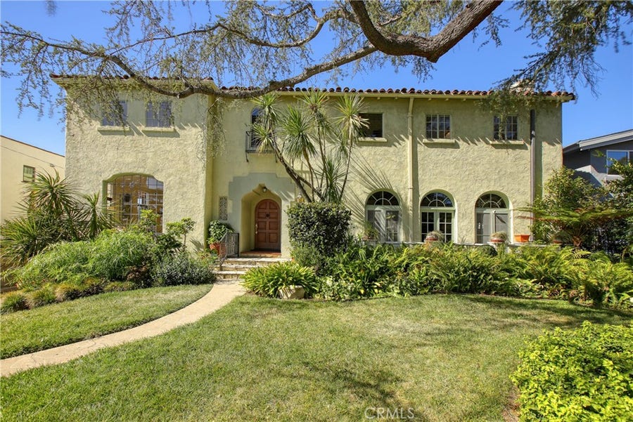 Property photo for 1543 Hillcrest Avenue, Glendale, CA