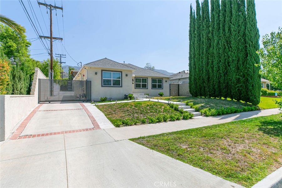 Property photo for 1811 Bel Aire Drive, Glendale, CA