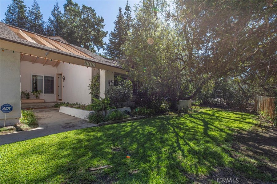 Property photo for 3600 Shannon Way, Glendale, CA