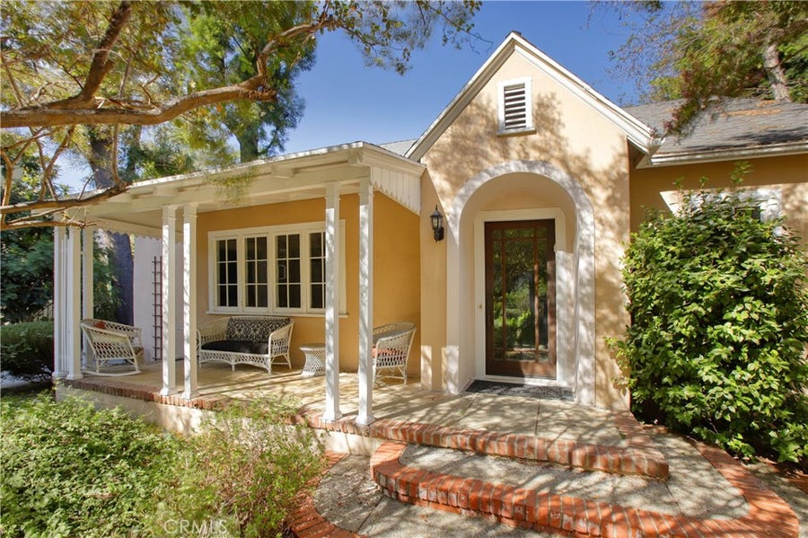 Property photo for 13721 Chandler, Sherman Oaks, CA