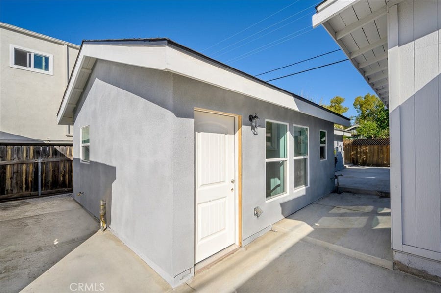 Property photo for 1233 Orange Grove Avenue, #A, Glendale, CA
