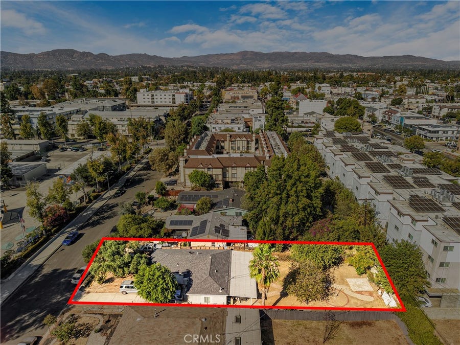 Property photo for 6928 Jordan, Canoga Park, CA