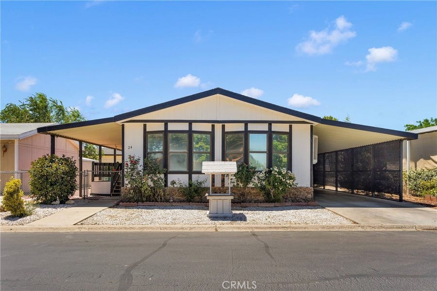 Property photo for 2121 East Avenue I, #24, Lancaster, CA