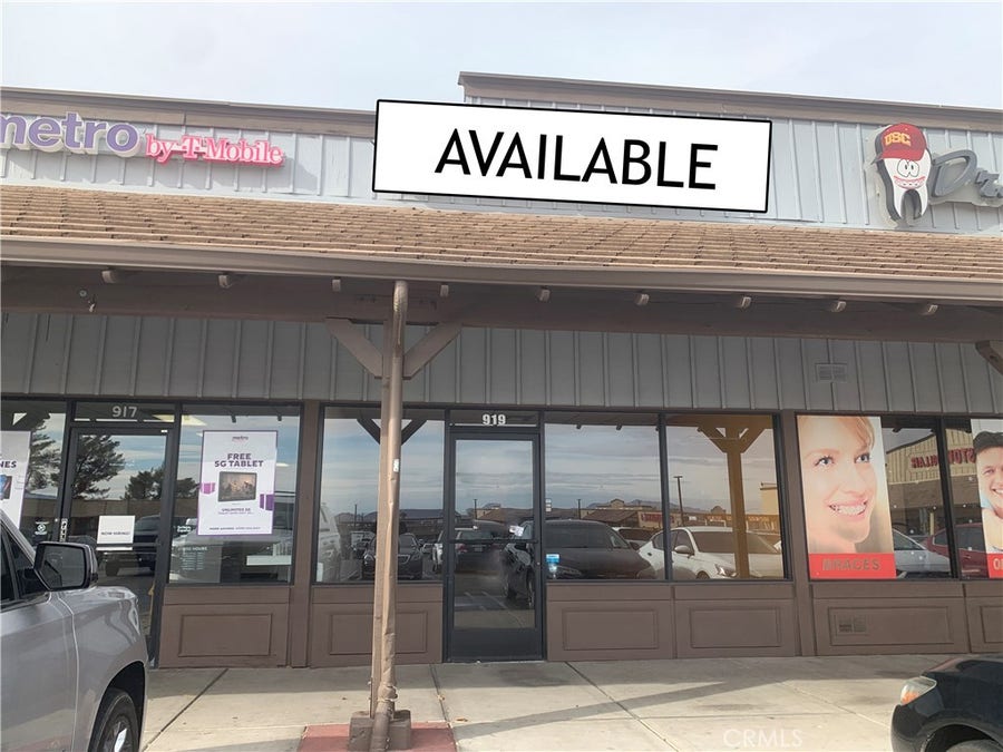 Property photo for 919 Armory Road, Barstow, CA