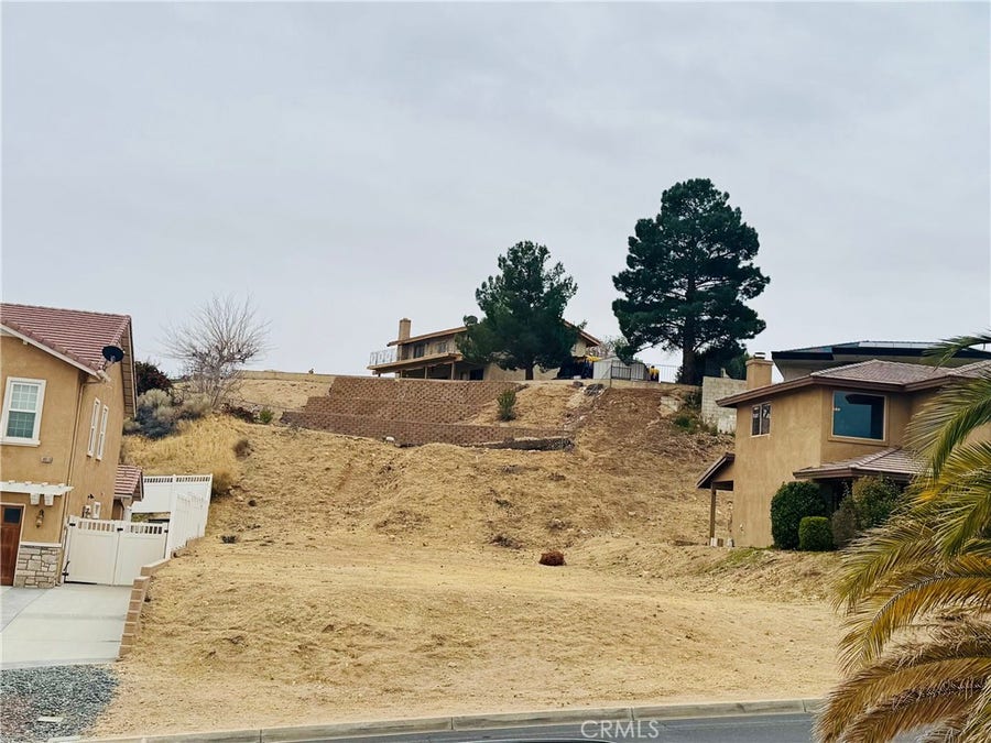 Property photo for 18005 Vista Point Drive, Victorville, CA