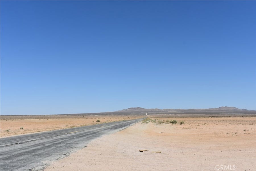 Property photo for 0 Vac/Vic Avenue M8/146 Ste, Palmdale, CA