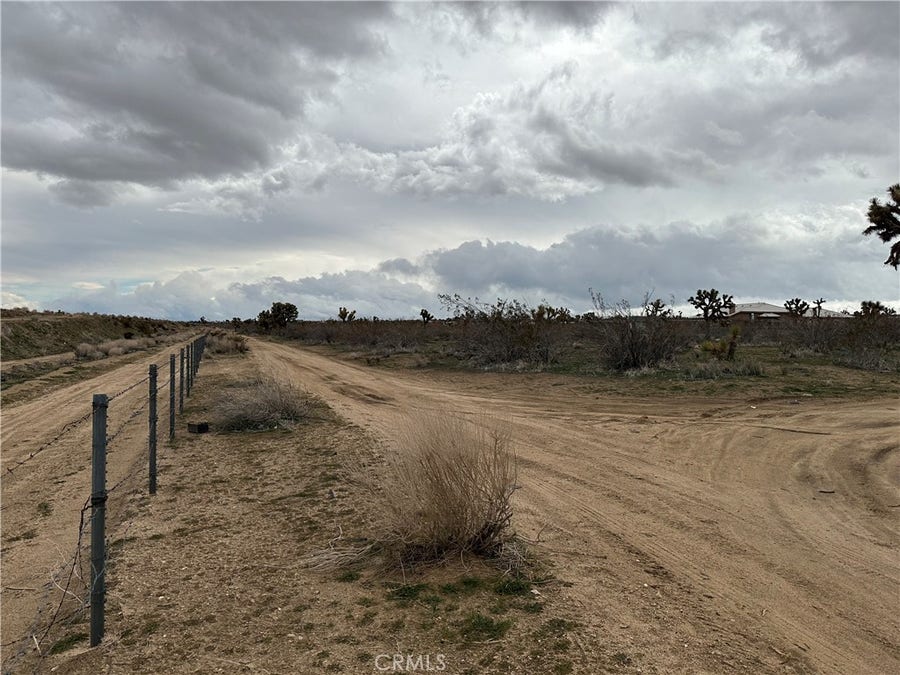 Property photo for 17 Smith, Phelan, CA