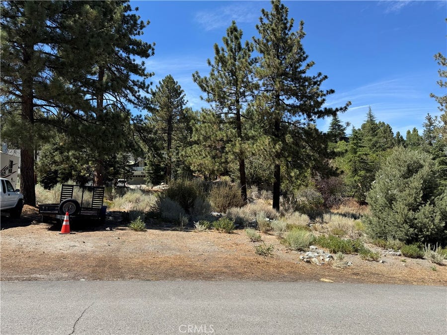 Property photo for 0 Zermatt Drive, Wrightwood, CA