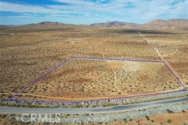 Property photo for 32 Quarry Road, Apple Valley, CA