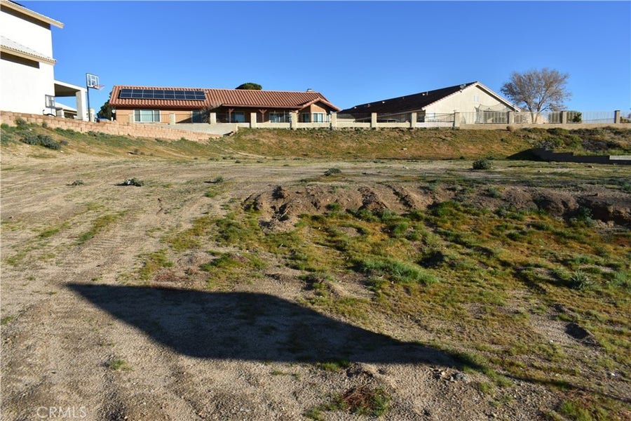 Property photo for 14874 Autumn Lane, Helendale, CA