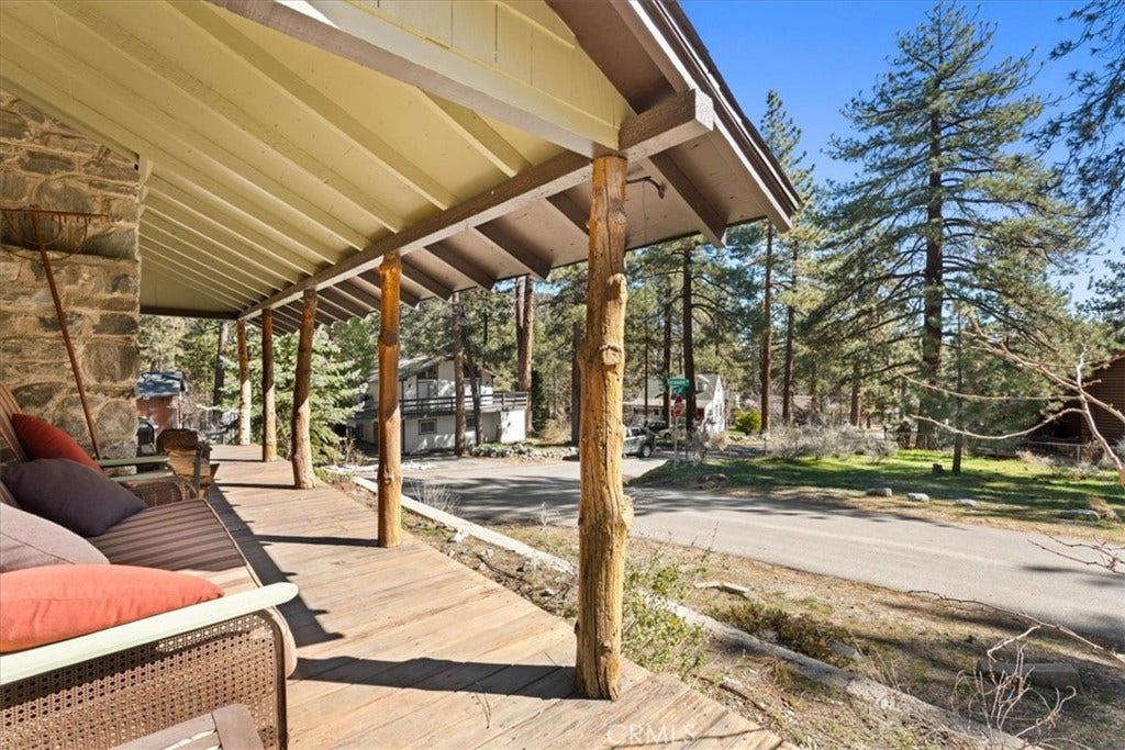 5708 Sycamore, Wrightwood, CA 92397 5708 Sycamore, Wrightwood, CA 92397