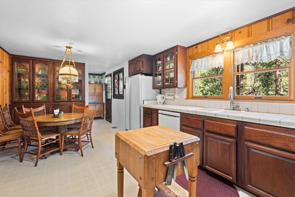 5708 Sycamore, Wrightwood, CA 92397 5708 Sycamore, Wrightwood, CA 92397