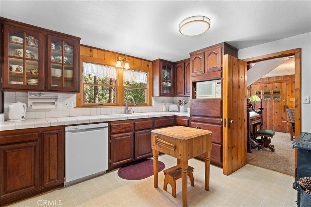 5708 Sycamore, Wrightwood, CA 92397 5708 Sycamore, Wrightwood, CA 92397