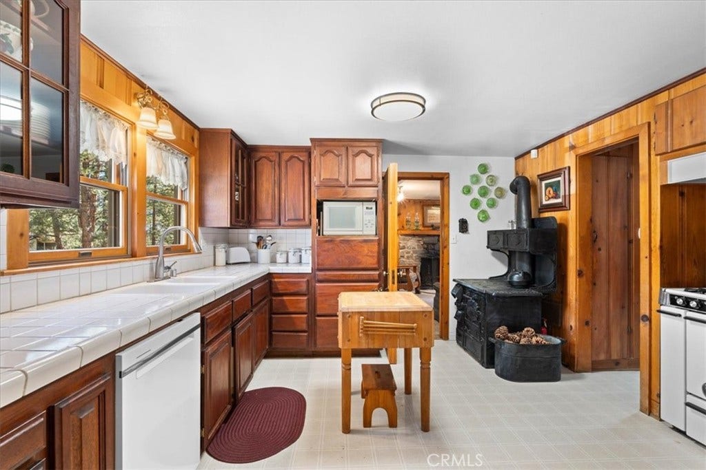 5708 Sycamore, Wrightwood, CA 92397 5708 Sycamore, Wrightwood, CA 92397