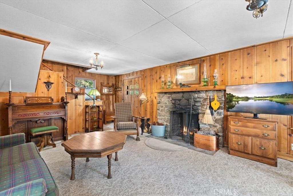 5708 Sycamore, Wrightwood, CA 92397 5708 Sycamore, Wrightwood, CA 92397