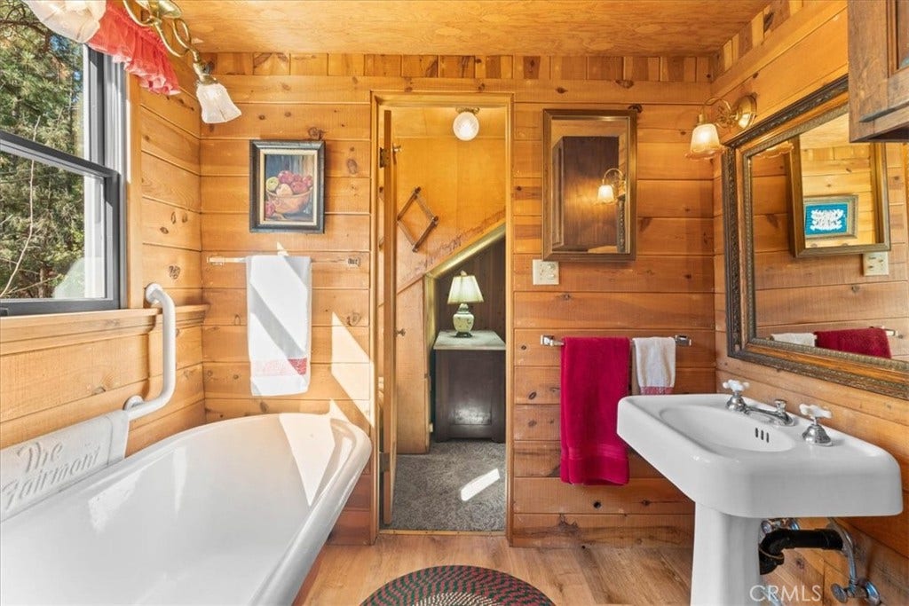 5708 Sycamore, Wrightwood, CA 92397 5708 Sycamore, Wrightwood, CA 92397