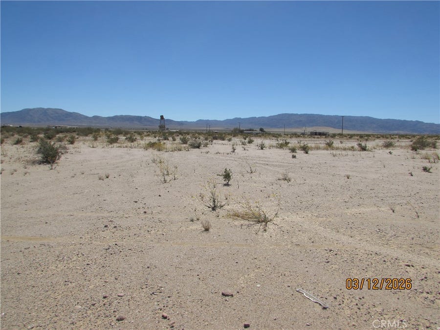 Property photo for 26 Telephone Road, Palms, CA