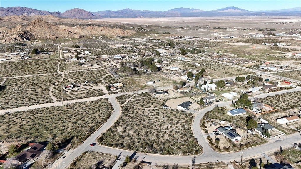 718 Clark Rd., Lucerne Valley, CA 92356 Red boundary lines on pictures are an estimate and for marketing purposes only. Buyer to verify all aspects of this property including, but not limited to location, utilities, assessments, boundaries, usage, access, and zoning to satisfy themselves.