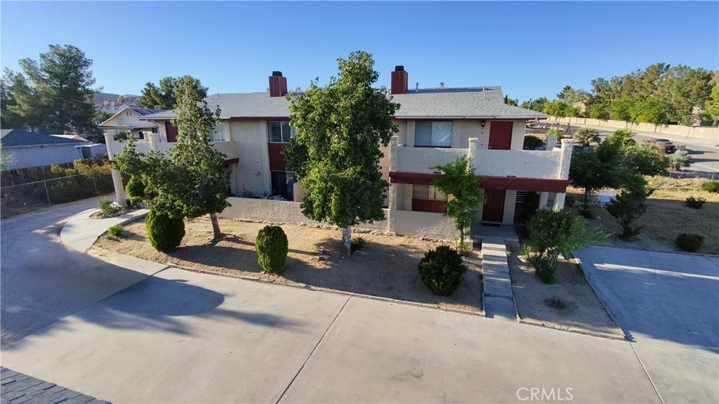 16228 Wato Road, Apple Valley, CA 92307 4 Units