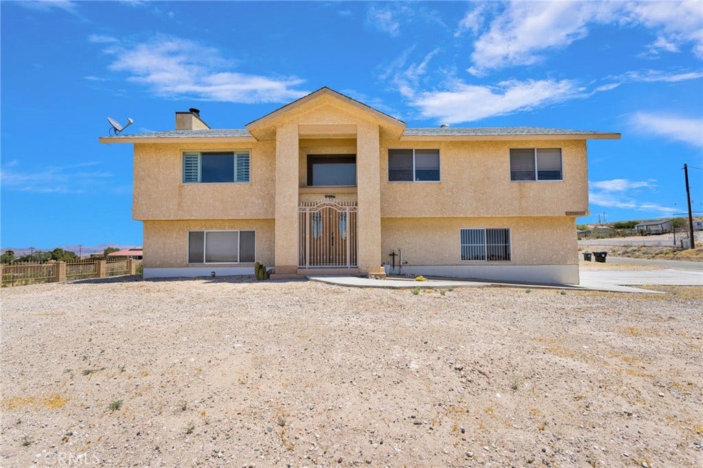 33825 P, Barstow, CA 92311 33825 P, Barstow, CA 92311