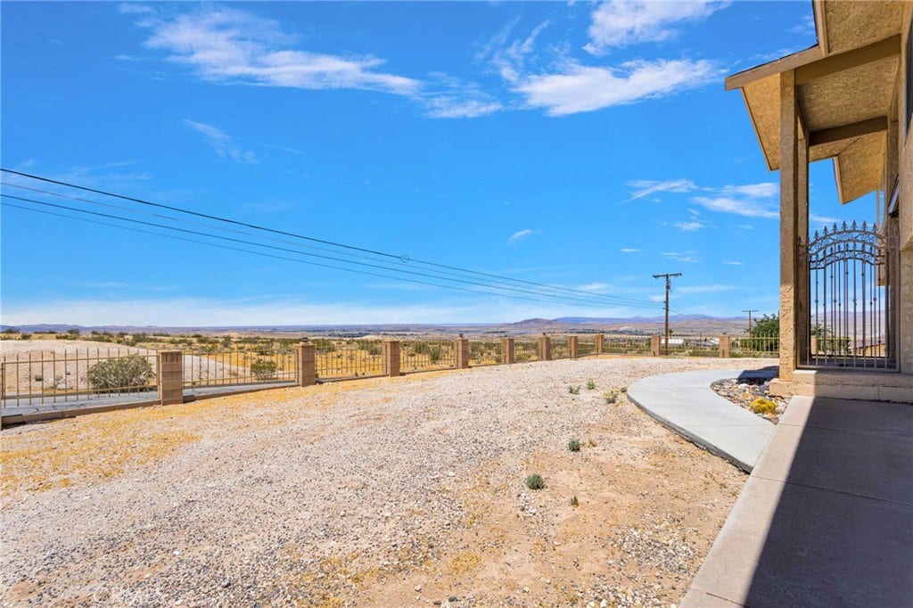 33825 P, Barstow, CA 92311 33825 P, Barstow, CA 92311