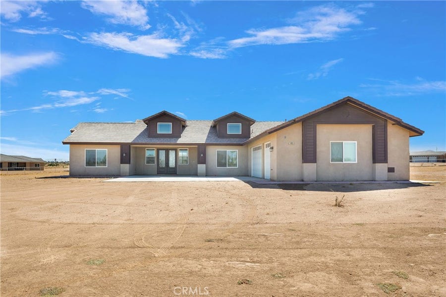 Property photo for 10055 Eaby, Phelan, CA