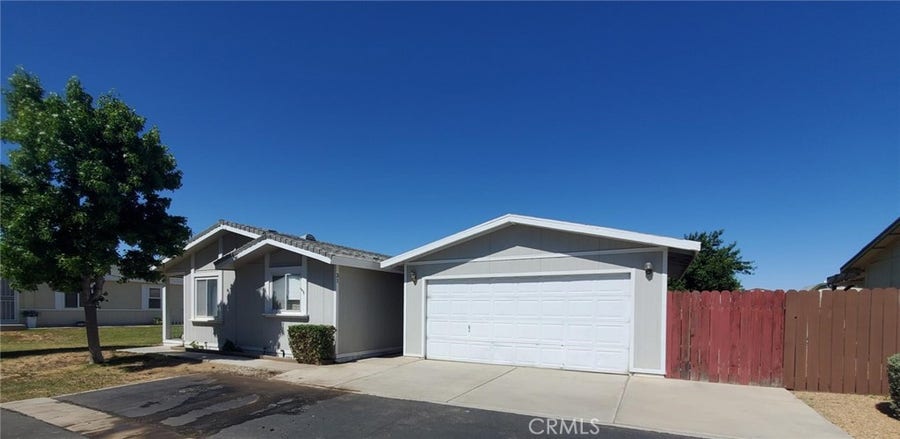 Property photo for 21621 Sandia Road, #31, Apple Valley, CA