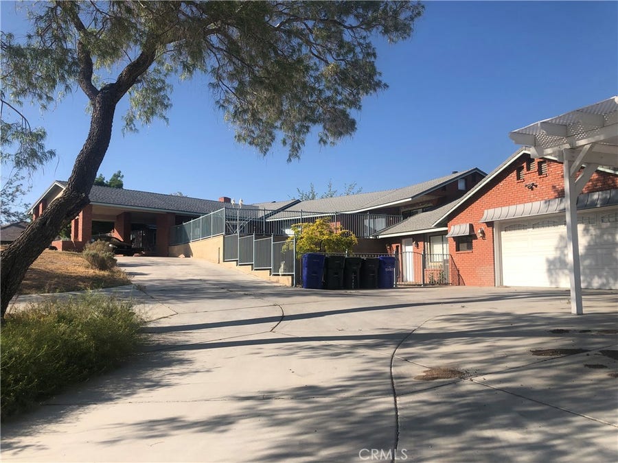Property photo for 15492 Lenca, Apple Valley, CA