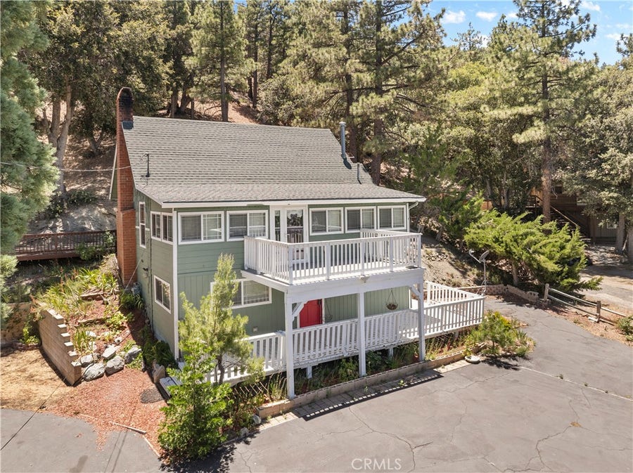 Property photo for 5180 Lone Pine Canyon, Wrightwood, CA