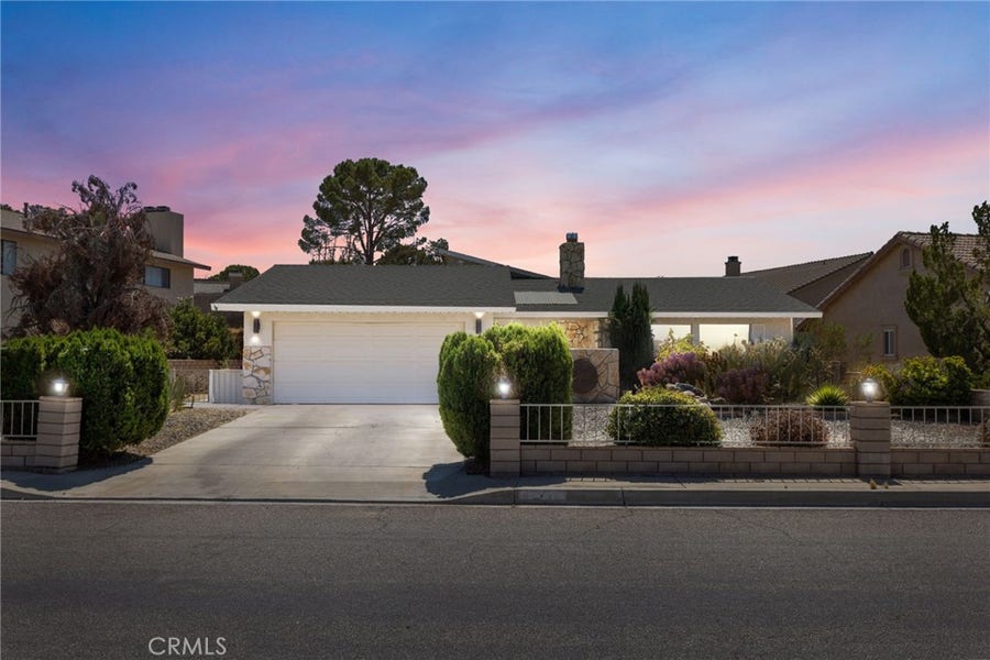 Property photo for 27448 Outrigger Lane, Helendale, CA