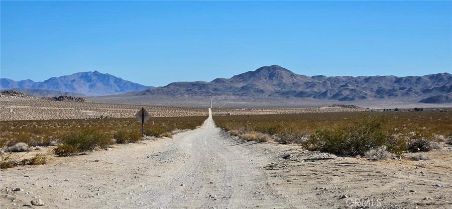 Property photo for 800 Green Rock Mine Rd. Near, Lucerne Valley, CA
