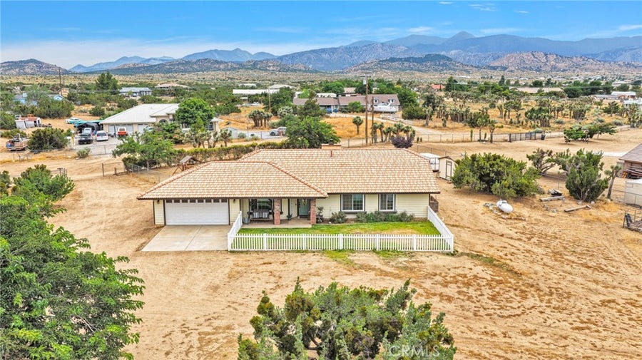 Property photo for 6432 Lime Road, Phelan, CA