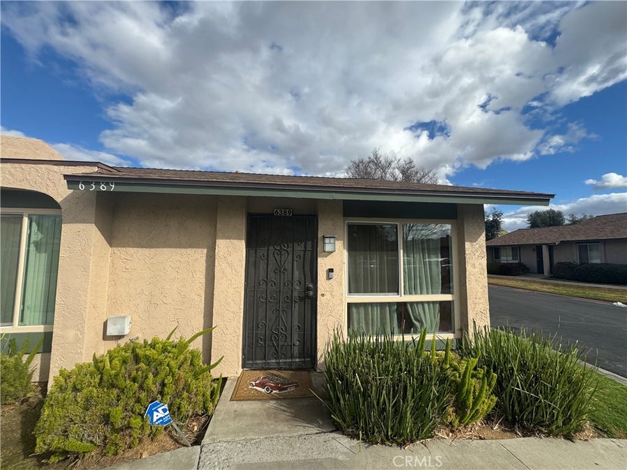 Property photo for 6389 Del Mar Way, Riverside, CA