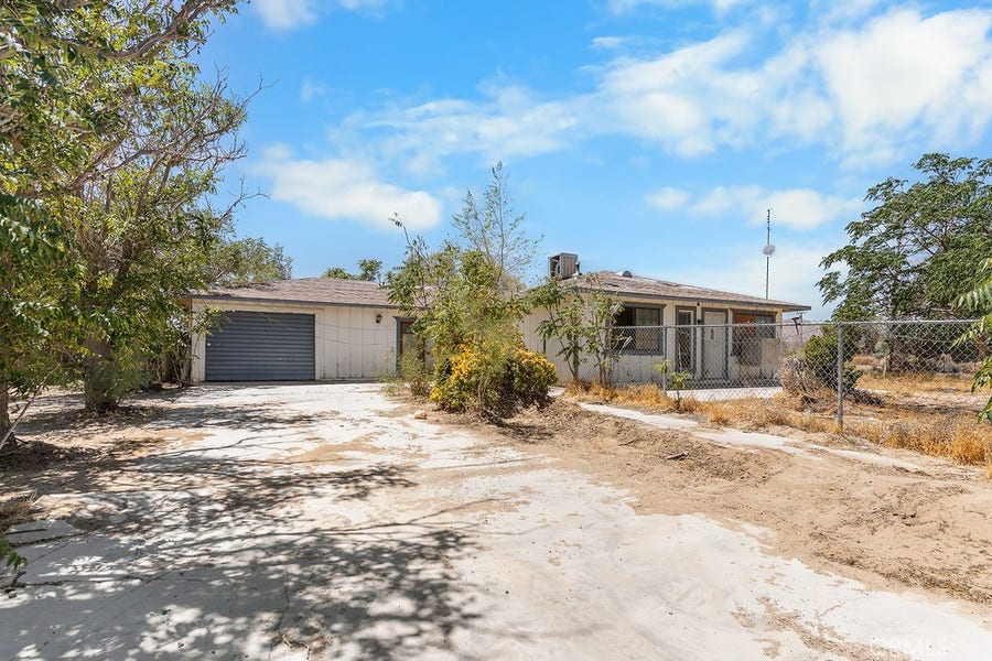Property photo for 31707 Furst Street, Lucerne Valley, CA