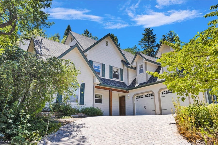 Property photo for 26644 Timberline, Wrightwood, CA