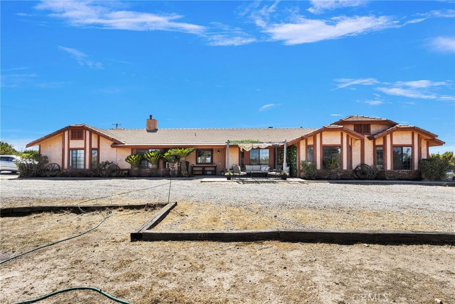 Property photo for 11778 Buffalo, Hesperia, CA